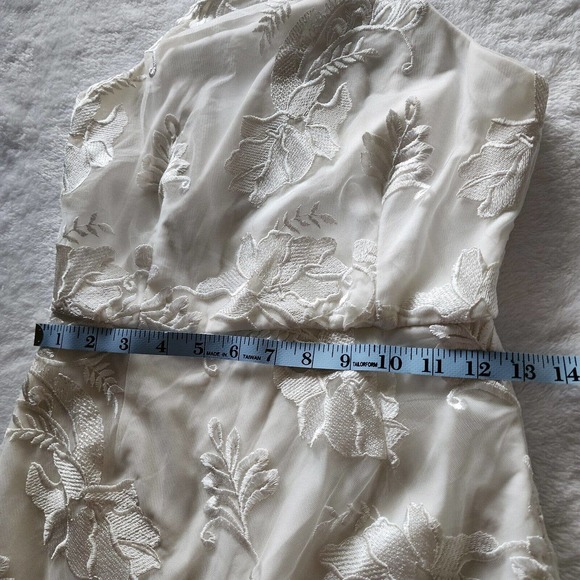 Lulus Small In the Moment White Embroidered Dress Lace V Neck Sleeveless Mini - Picture 8 of 14